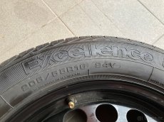 Pneu Good Year R16 205/55 - 3
