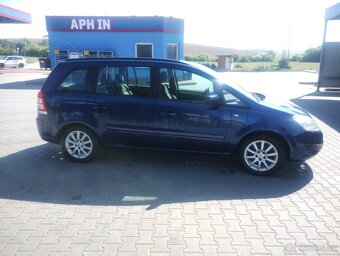 Opel Zafira - 3