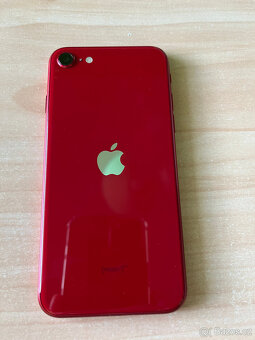 iPhone SE 2022 128GB Red, 100% stav, jako nový - 3