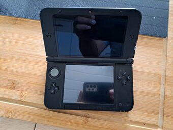 Nintendo 3DS XL včetně 20 her - 3