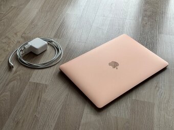 Apple MacBook Air 13¨ 2020 8Gb / 256GB Gold - TOP - 3