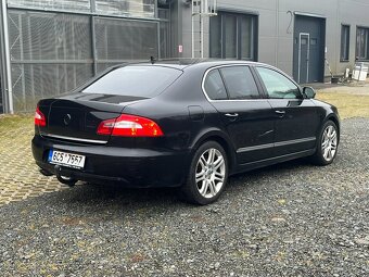 Škoda Superb 2.0 Tdi Elegance 4x4 - 3