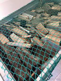 Vozík dřeva na topení - 3