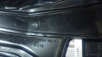 1ks originál poklice Peugeot 16" - 3