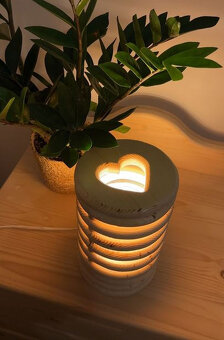 Dřevěná stolní lampa - 3