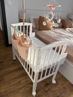 Dětská přístavná postýlka - 3