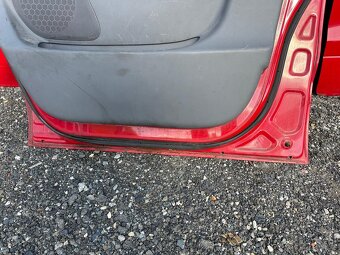 Hyundai h1 Přední dveře - 3