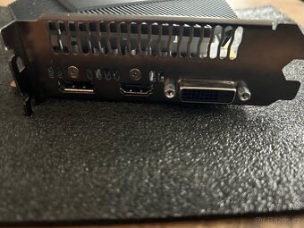 ASUS GTX1650 4gb OC-Test FurMark/3DMark - 3