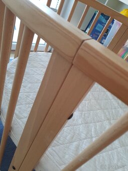 Stokke Sleepi Bed (standardní verze) – Natural + matrace - 3
