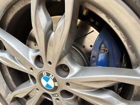 M235i F22 manuál, 430 koní, 1. maj. - 3