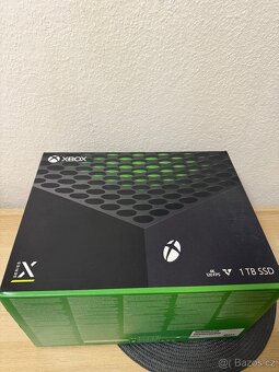 XBOX ONE X 1TB V TOP STAVU (ZÁRUKA 01.26) - 3