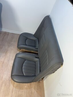 /// Interiér-sedačky Mercedes Benz CLS-W219 /// - 3