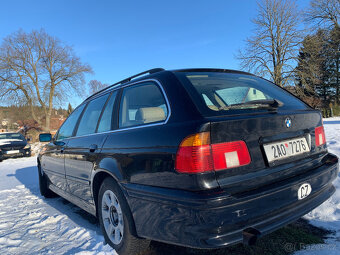BMW 520i - 3