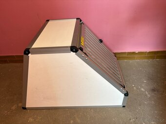Přepravní box pro psa Octavia III liftback - 3
