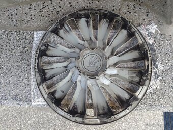 16" Poklice Škoda Octavia III - 3