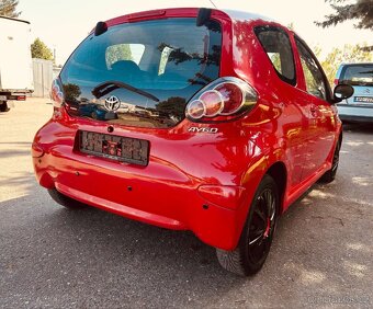 Toyota Aygo FaceLift 2010 - 3