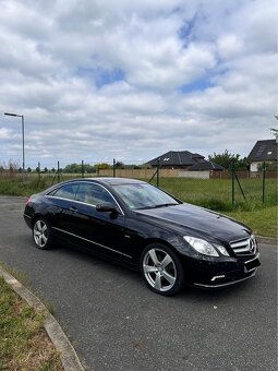 MERCEDES BENZ E350 COUPE - 3