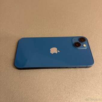iPhone 13 128GB modrý, pěkný stav, 12 měsíců záruka - 3
