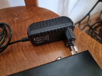 set-top box DVB-T2 TESLA Senior - 3