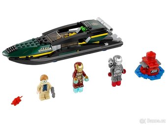 LEGO MARVEL 76006 Iron Man: Extremis Sea Port Battle - 3