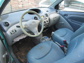Toyota Yaris - 3