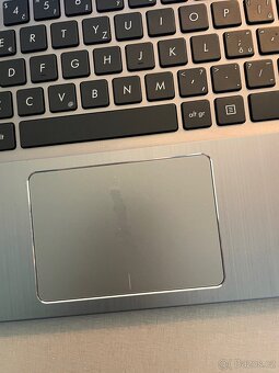 ASUS E403 14" - 3