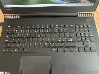 Lenovo Y520 - 3