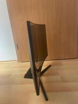 27” Herní monitor Samsung (zakřivený) CRG50 - 3