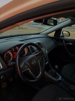 Opel Astra J - 3