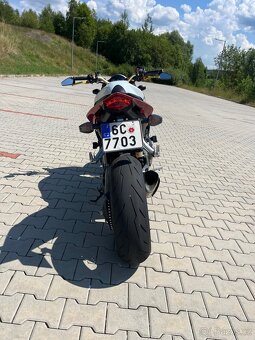 Honda CB 1000R - 3
