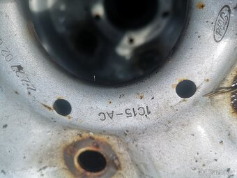 Prodám pneu i disky Ford Tranzit 195/70/R15C - 3