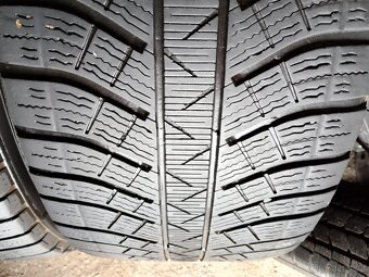 275/45/20 110v Michelin - zimní pneu 2ks - 3