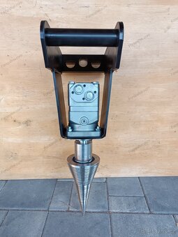 Kuželová štípačka na bagr špic 150mm 33 kw Rýchloupinák MS03 - 3