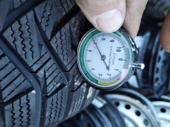 185/55/15 zimni pneu 185/55 R15 - 3