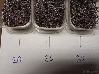 Nábytkářské a čalounické hřebíky - 3