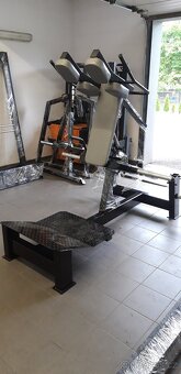V-squat, Pendulum Squat, hacken - 3