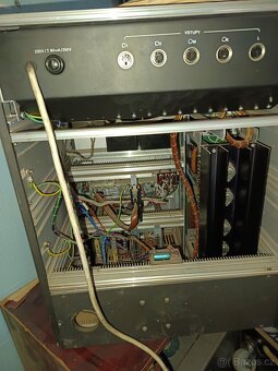 Tesla 100V Rozhlasová ústředna - 3