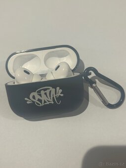 Apple AirPods Pro 2 - 3