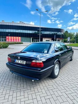 BMW 740d E38 | 2002 | 250 000 km - 3