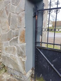 Stará železná brána, vrata, kovaná brána - 3