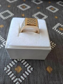 Panský zlatý prsten se zirkony - 3