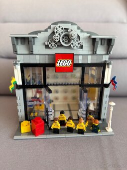 LEGO Bricklink 910009 Modular LEGO Store - Z VÝSTAVKY - 3