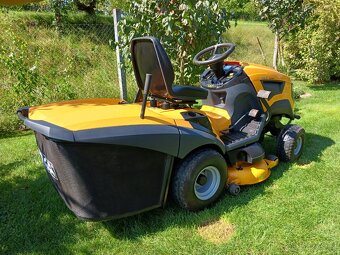 Zahradní traktor Stiga Estate 6102 - 3