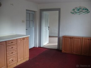 PRODEJ ROD. DOMU S GARÁŽÍ- 48m2,v JINDŘICH.HRADCI - 3