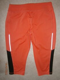 Funkční capri legíny Crivit + top zdarma, vel. S - 3