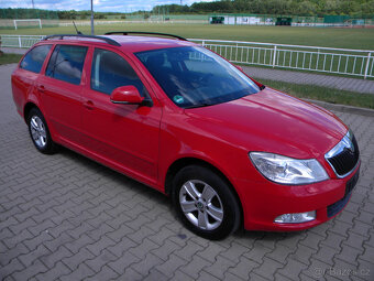 Octavia 2,0 TDI Kombi, Ambition - 2011 - DSG - 3