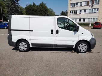 OPEL Vivaro F7 - 3
