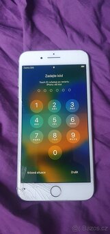 Apple iPhone 8 Plus - 3