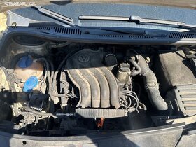 VW Touran 2.0i CNG 80kW, 2008, motor v chodu - 3