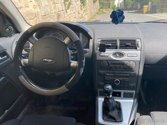 Ford Mondeo 2.0 96kw rok 2005 - 3